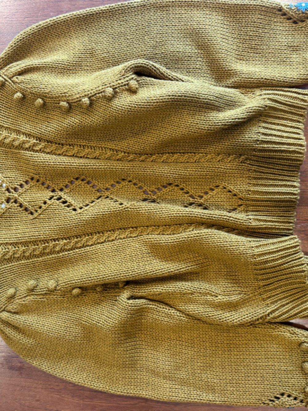 Doen Cardigan Sweater - Picture 2 of 3